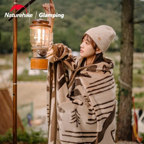 Naturehike Ultraleicht Verdicken Spleißen Camping Decke Winddicht Halten Warme Flammschutzmittel Outdoor Reise Wandern Teppich Mantel