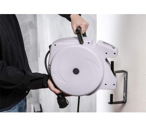 Au­to­ma­ti­sche Ka­belauf­rol­ler Au­to­ma­ti­sche Kabel Trommel Stromkabel - Aufroller Verlängerungskabel 15M mit H07RN-F 3G1.5